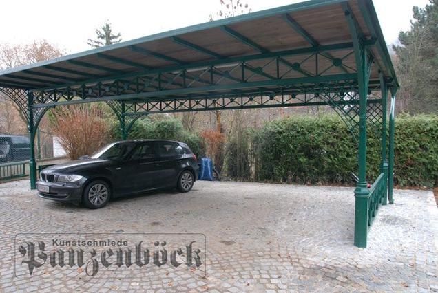 Carport aus Schmiedeeisen - klassisch und hochwertig