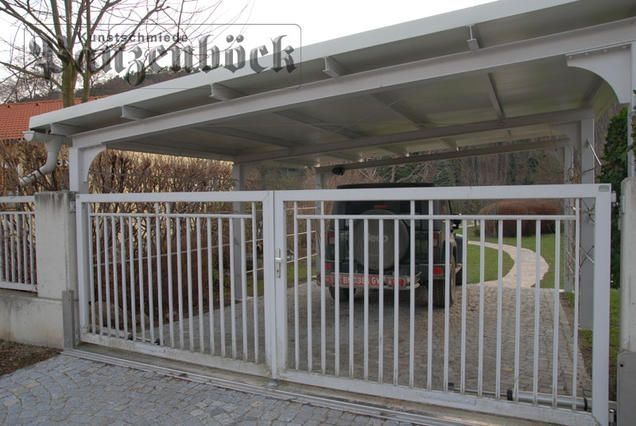 Ein maßgefertigter Carport aus Stahl oder Aluminium 