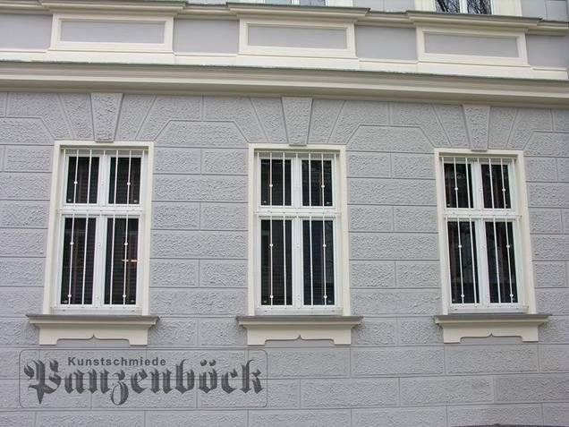 Fenstergitter und Gittertüren