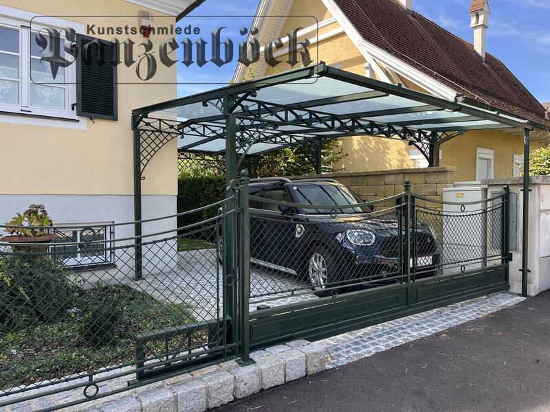 Carport Schmiedeeisen mit Galsdach