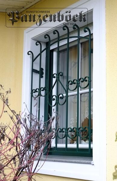 Fenstergitter Schmiedeeisen in Mattersburg