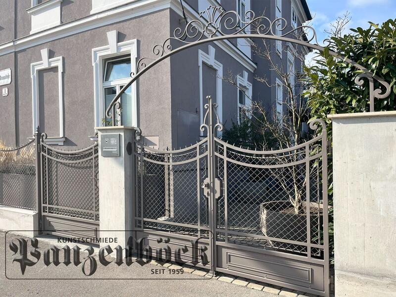 Krippgittertor Baden bei Wien Schutzzone