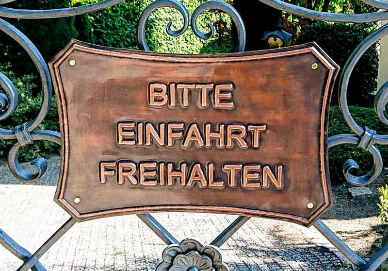 Kupfertafel "Einfahrt-Freihalten"